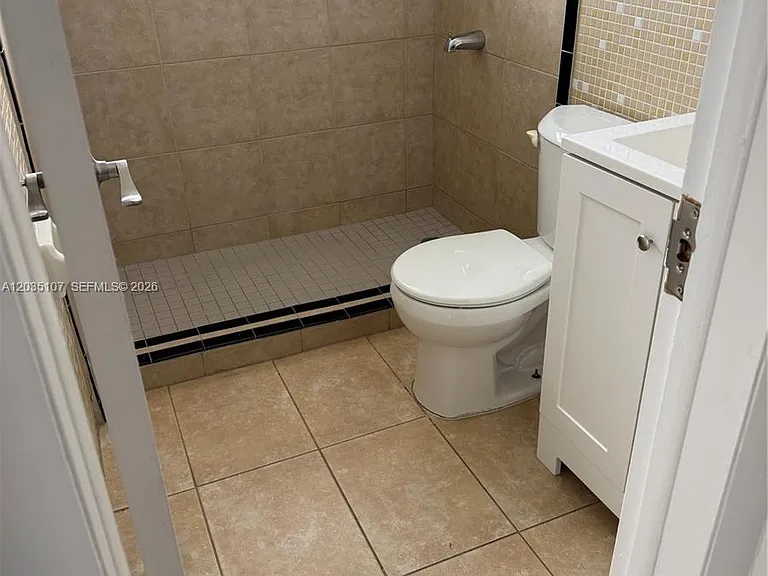 166 W 8th St #3 — Photo 12