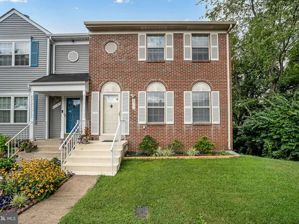 8711 Ditmars Ct, Manassas, VA 20110