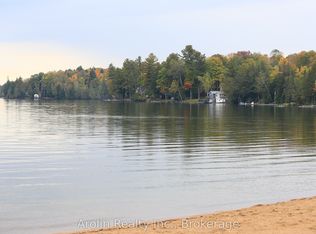 9 Woods Bay Rd, North Kawartha, ON K0L1A0