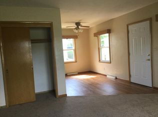 2525 N Fairmount St, Davenport, IA