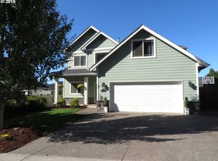 3394 Ambleside Dr, Springfield, OR 97477