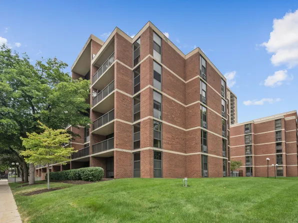 2941 S Michigan Ave APT 207, Chicago, IL 60616