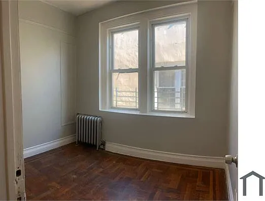 936 E 224th St #2D — Photo 7