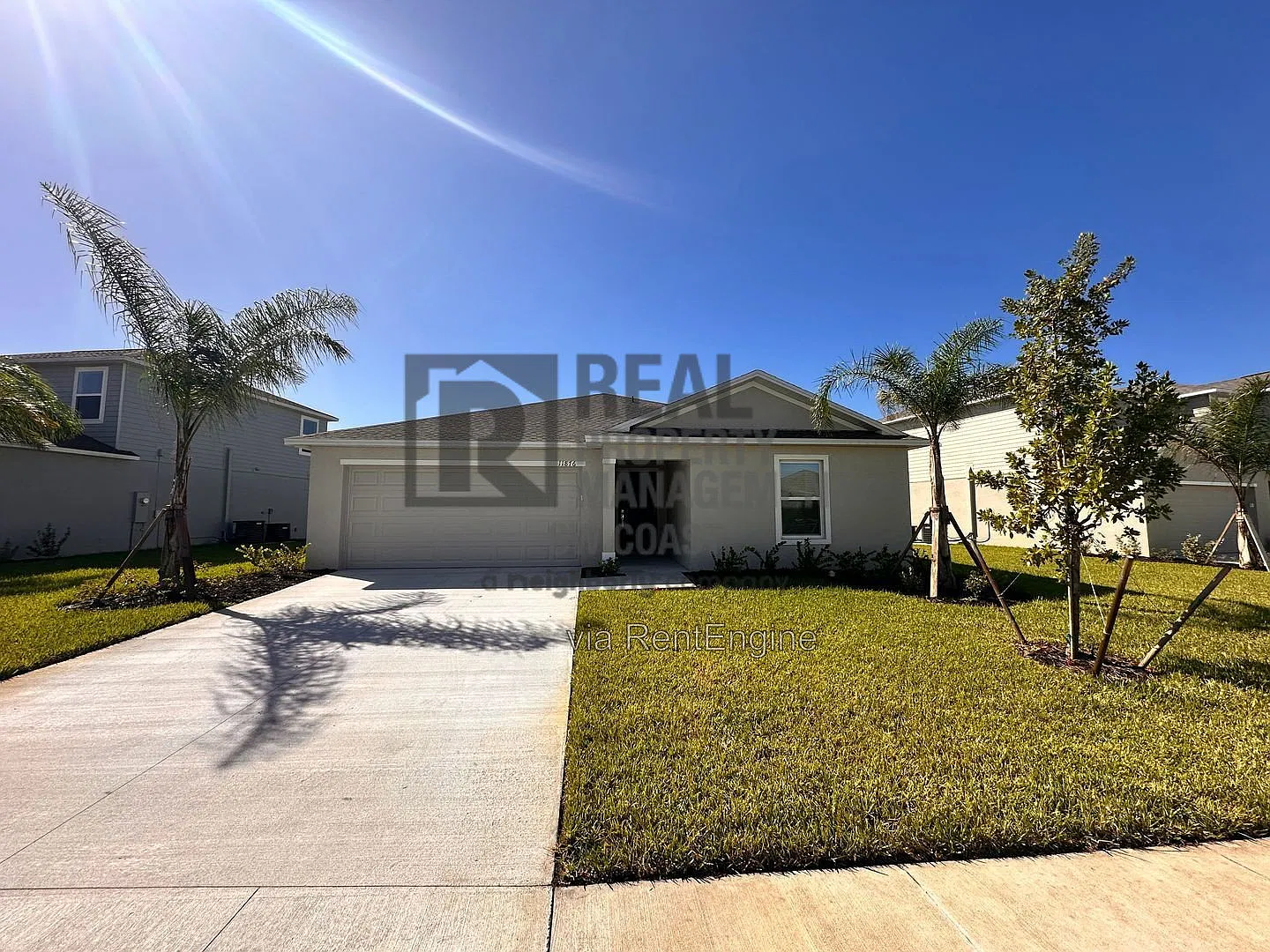 3 bed, 2.0 bath, 1343 sqft, $2,000 — Photo 2