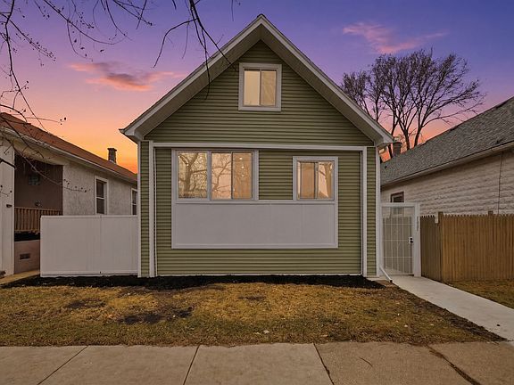 2nd image of 3825 W 59th Pl
