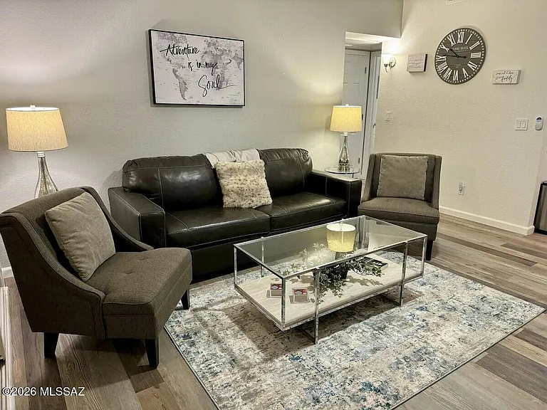 5750 N Camino Esplendora #118 — Photo 4