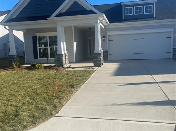 6624 Knob Creek Dr #715, Whitsett, NC 27377