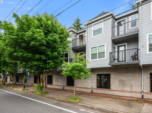 20 SE 172nd Ave Unit 104, Portland, OR 97233
