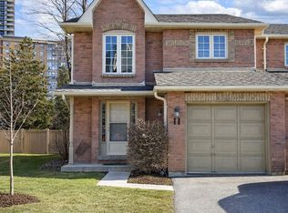 35 Ceremonial Dr #11, Mississauga, ON L5R 3G6