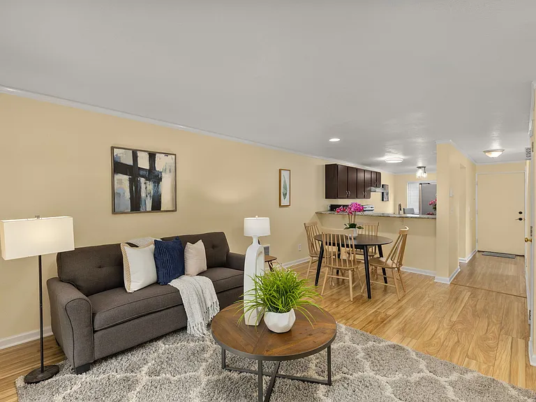 280 Newport Way NW #B-15 — Photo 9