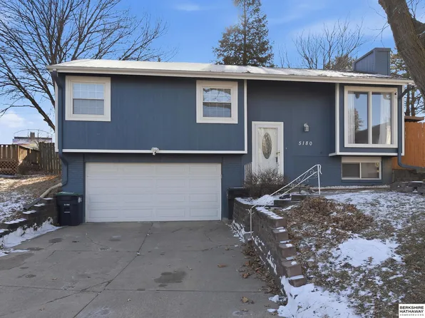 5180 S 147th Cir, Omaha, NE 68137
