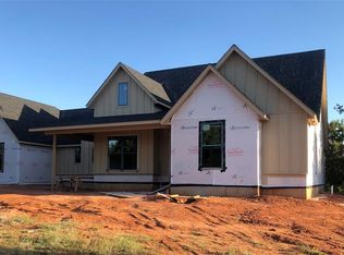 1240 Layla Ln, Blanchard, OK 73010