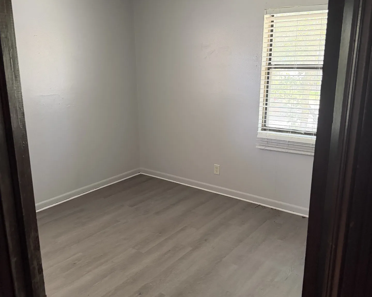 2 bed, 716 sqft, $975 — Photo 1