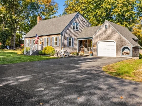 185 Rowe St, New Bedford, MA 02740