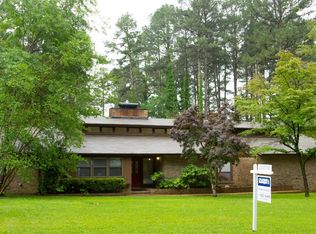 1765 Hollyhill Dr, Camden, AR 71701