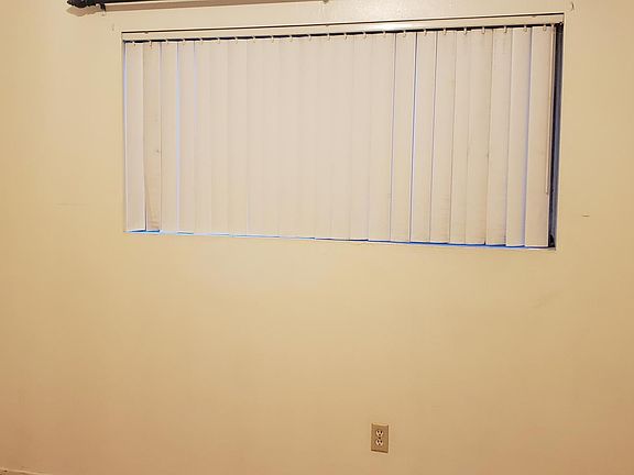 3rd image of 610 E Acacia Ave APT 6