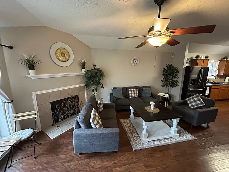 3407 Autumn View Dr — Photo 17