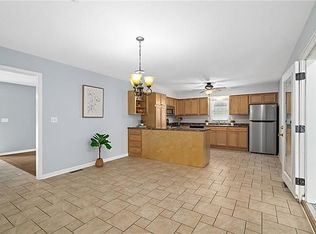 925 Hughes Ave, Flint, MI 48503