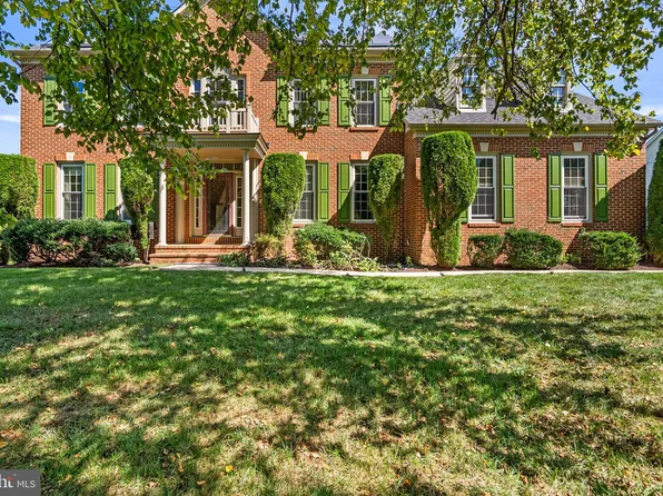 805 Lindsey Manor Ln, Silver Spring, MD 20905