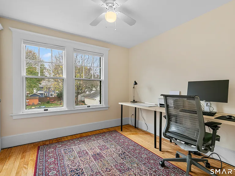 53 Turner Ave — Photo 29