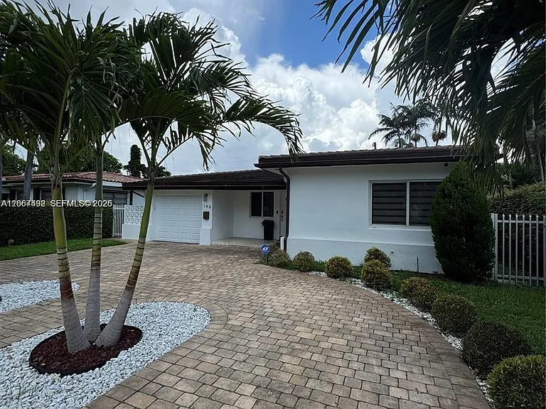 146 Ponce De Leon Blvd — Photo 13