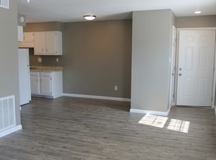 418 Maryville Hwy APT 7, Seymour, TN 37865