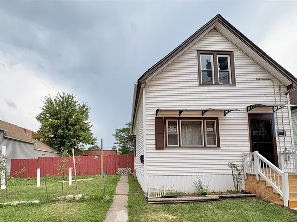 34 Coit St, Buffalo, NY 14206