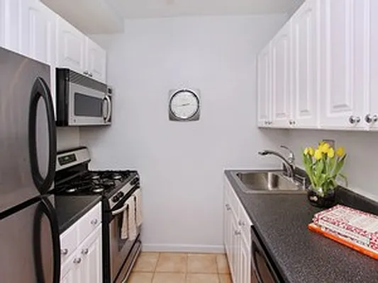 Sold by Corcoran | media 2