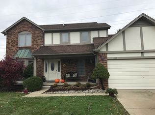 44115 Trent Dr, Clinton Township, MI 48038