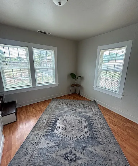 1409 S Western St — Photo 5