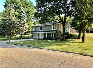 133 Paul St, Burlington, WI 53105