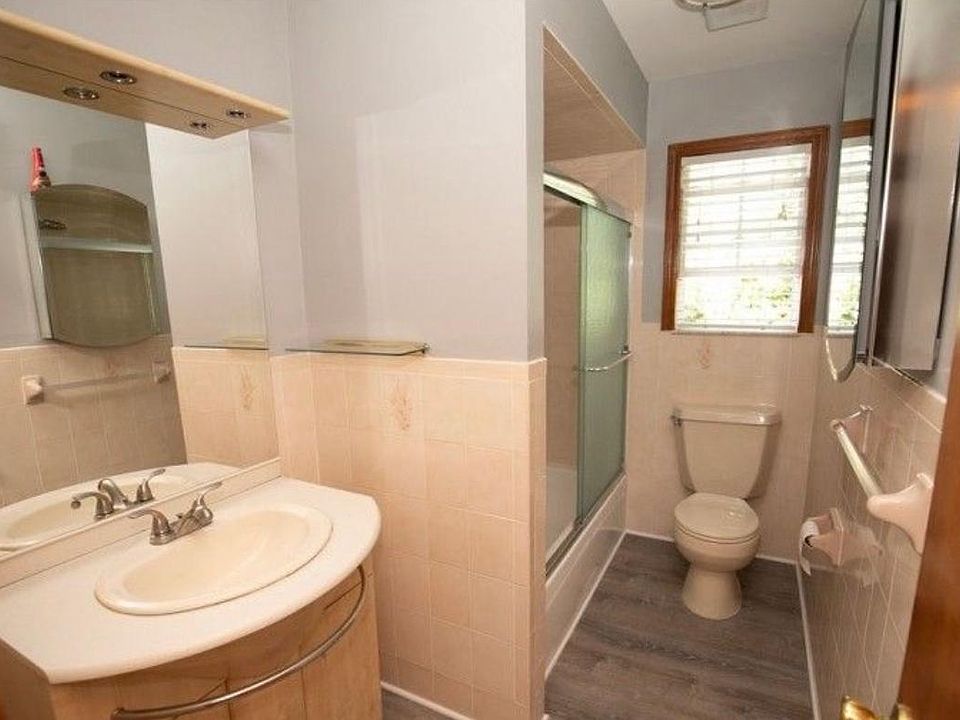 1st image of 154 Brighton Ave