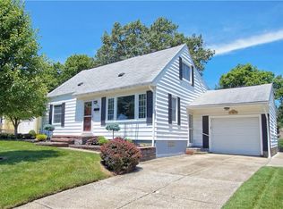 1485 Ries St, Barberton, OH 44203