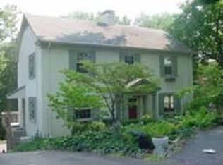 1076 Jackson Rd, Park Hills, KY 41011