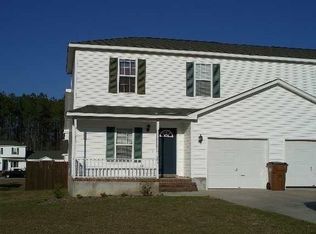 201 Winners Cir S, Jacksonville, NC 28546