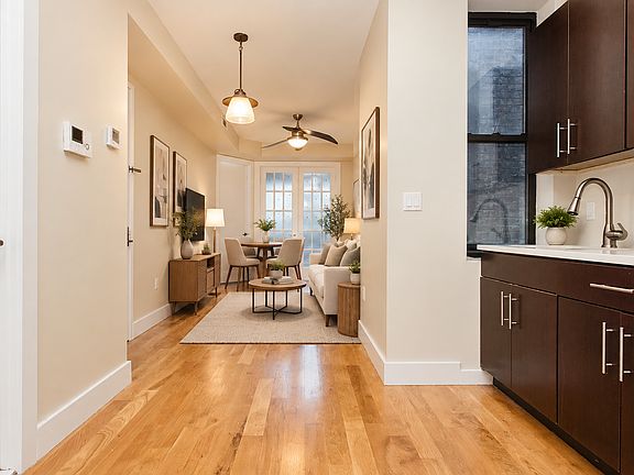 2nd image of 623 Park Pl #4