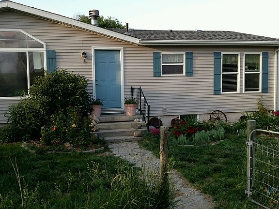 3rd image of 38027 Dr 715