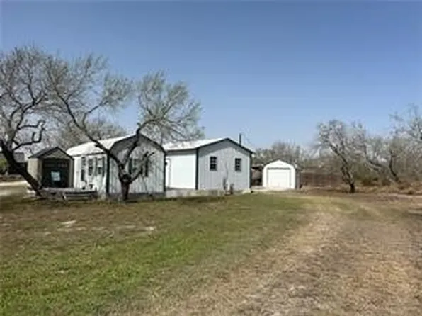 1192 E County Road 2360, Riviera, TX 78379