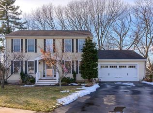 15 Wood Ln, Lawrence, MA 01843