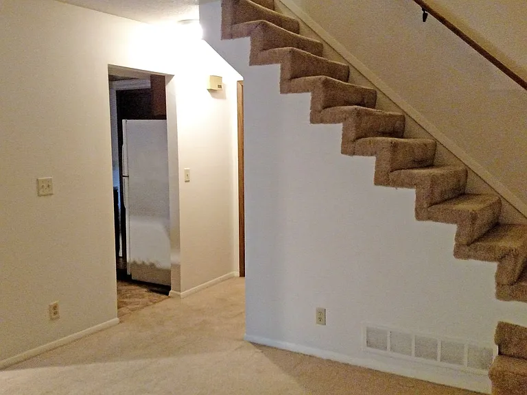 904 Hartwell Dr — Photo 15