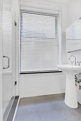 Rented by Cooper & Cooper Real Estate | media 6