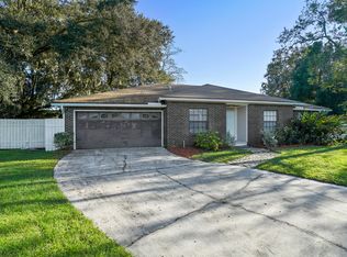 10434 Windfern Ct S, Jacksonville, FL 32257