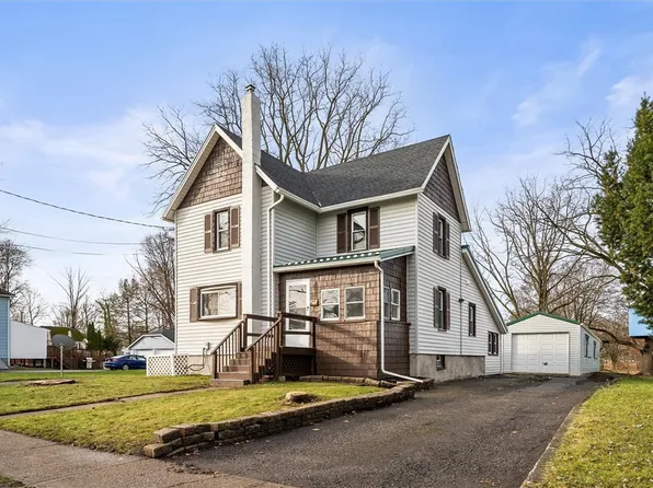 17 Park St, Shortsville, NY 14548