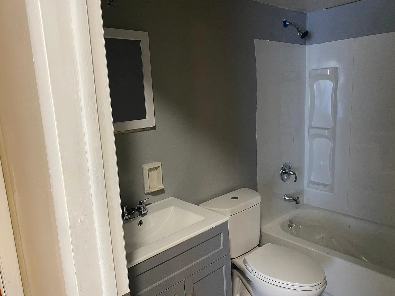220-226 S Smithville Rd — Photo 4