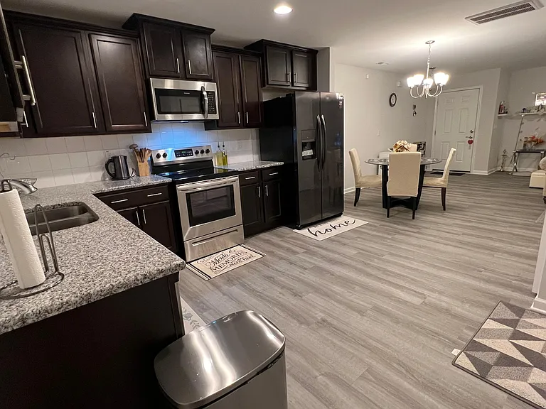 252 Spark St — Photo 3
