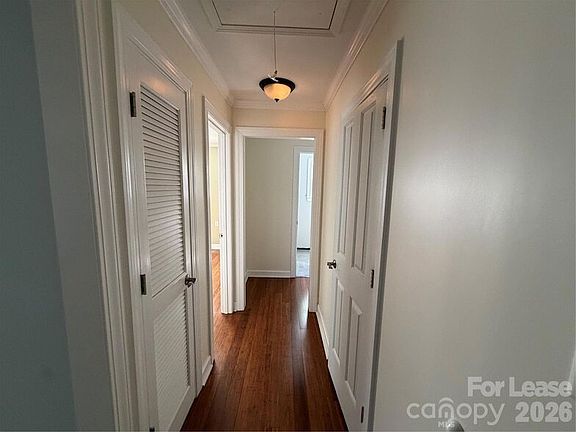 4th image of 637 Hartness Rd