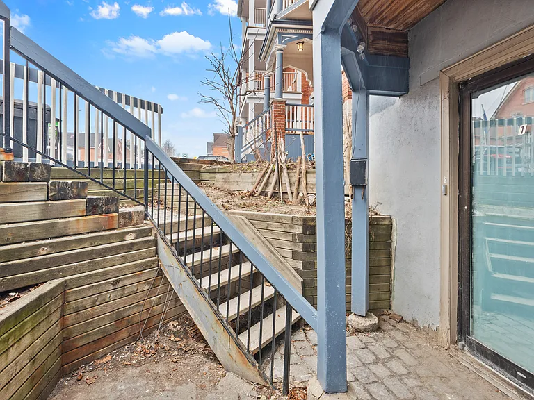 455 Somerset St W #2 — Photo 28