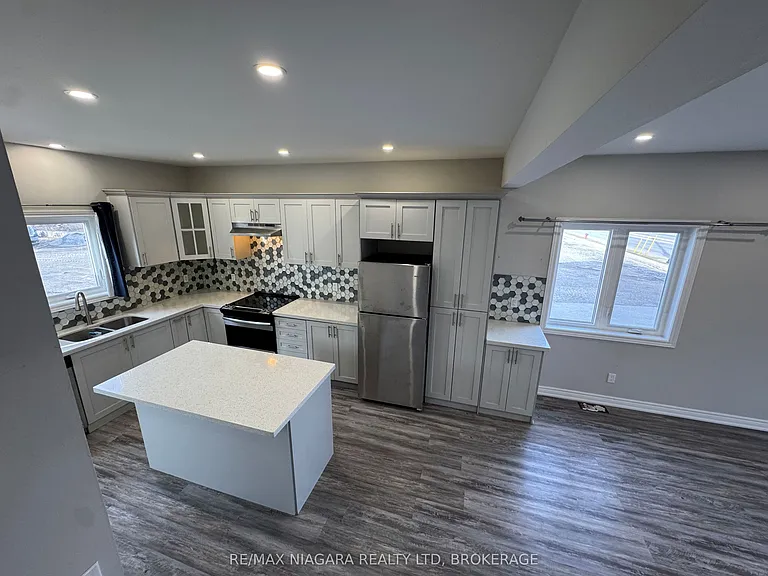 8196 McLeod Rd #1 — Photo 16