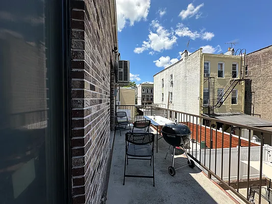 Rented by JB Mac Real Estate Inc. | media 6