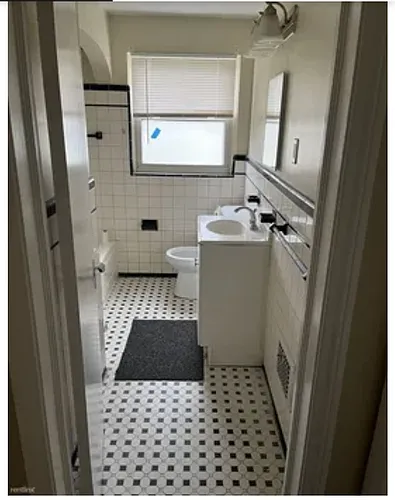 15205 Maplewood Ave #1 Photo 1